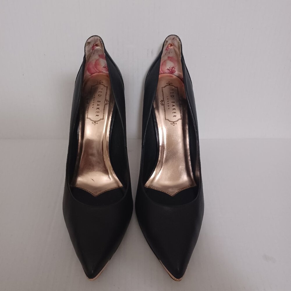 TED BAKER LONDON MELISSA ROSE GOLD TRIM HEELS size 39